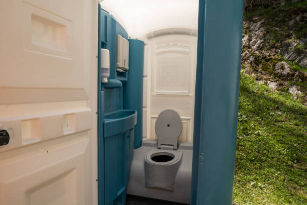 Best Sanitation services for porta potties  in Greentree, NJ